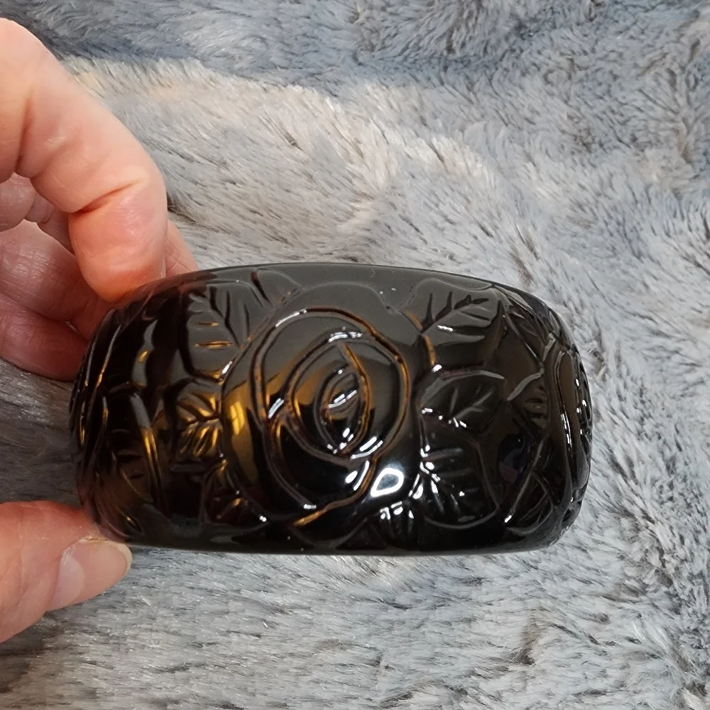 Black Lucite Chunky Wide Bangle Bracelet Vintage
